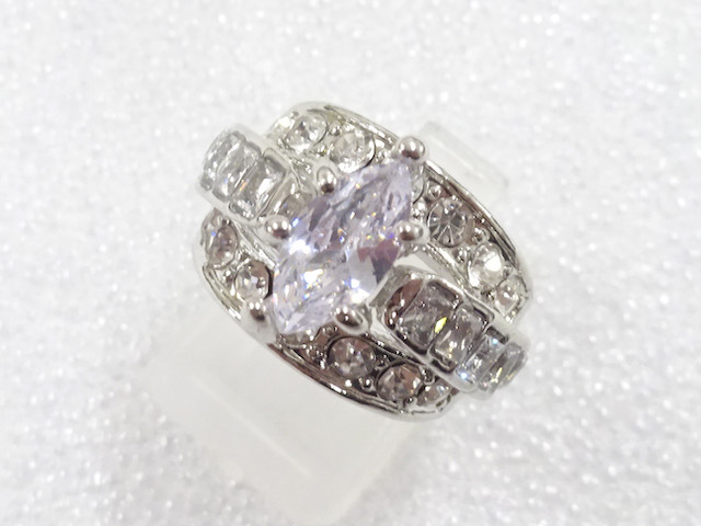 CRYSTAL FASHION RING / JP SIZE 9